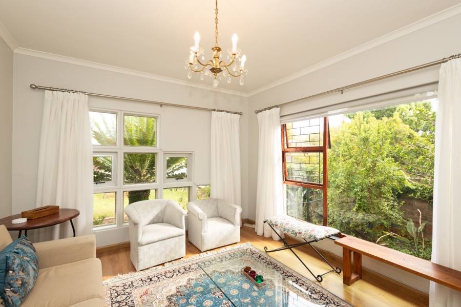 To Let 5 Bedroom Property for Rent in Vierlanden Western Cape